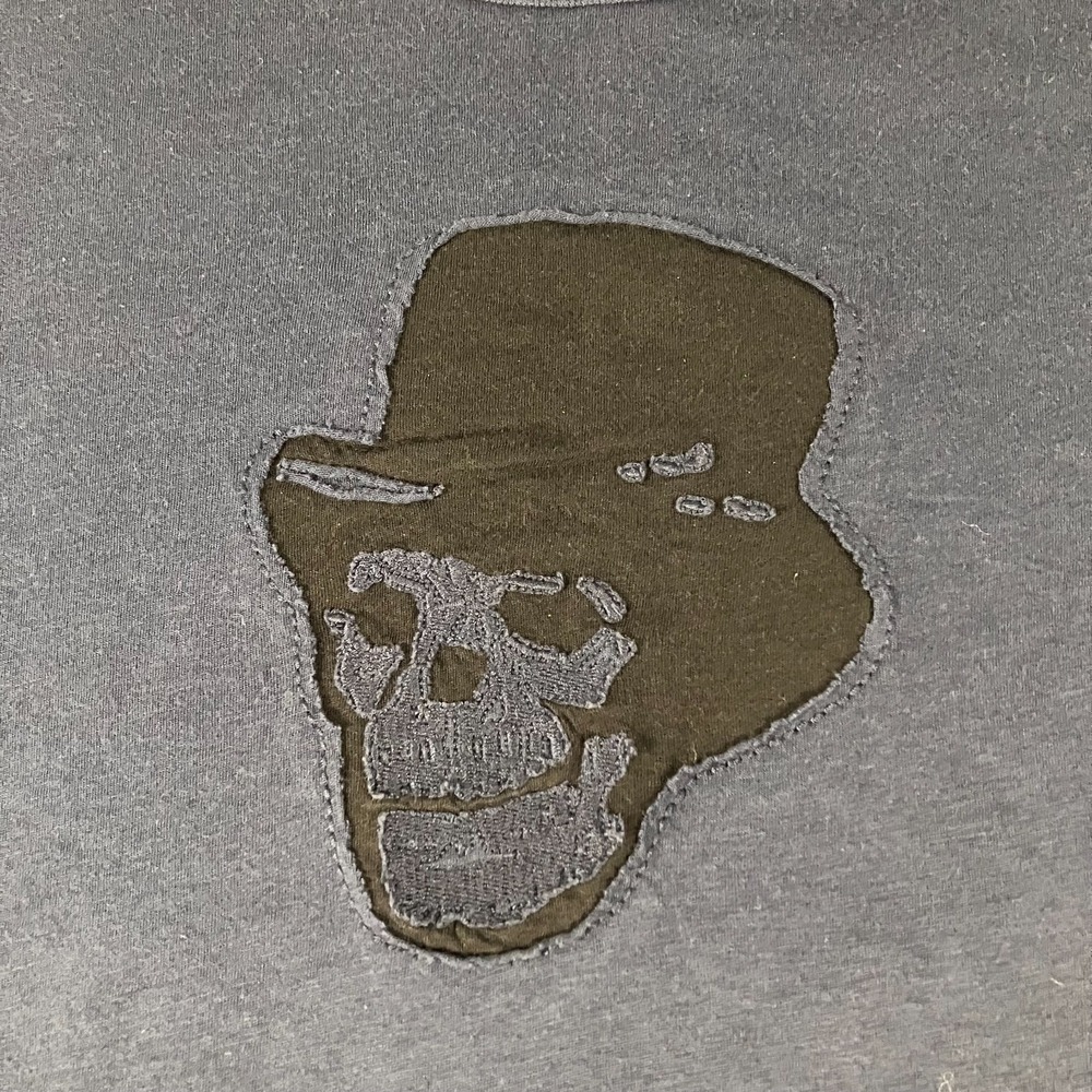 John Varvatos XXL Skull Top Hat Graphic T-Shirt Blue Distressed Style Mens Tee - Picture 2 of 10